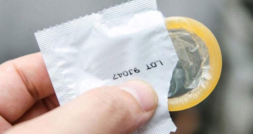 احتمال کم شدن لذت جنسی از عوارض کاندوم